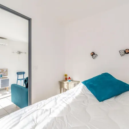 Port D'attache-9 By Interhome * Fréjus